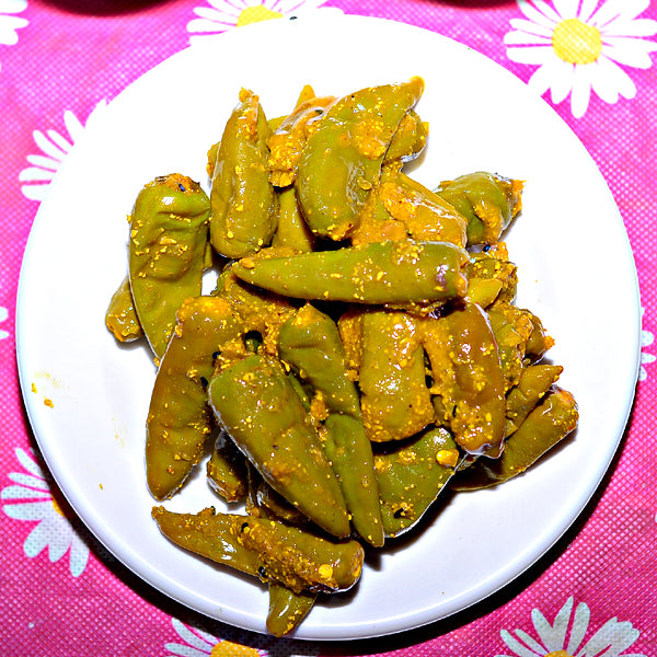 (OLIVE OIL) Green Chilli Pickle | 850 G